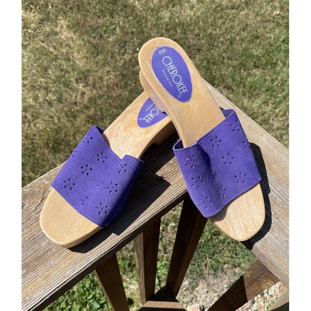 Vintage 80s 90s Purple Suede Clogs Sandals Size 8 Low Heel Shoes Made in Italy